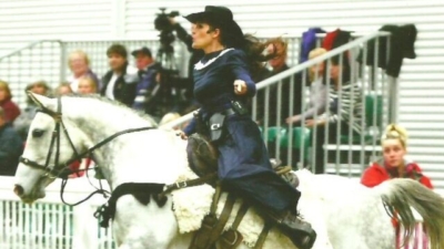 Equestrienne Wild West Stunt Show photo